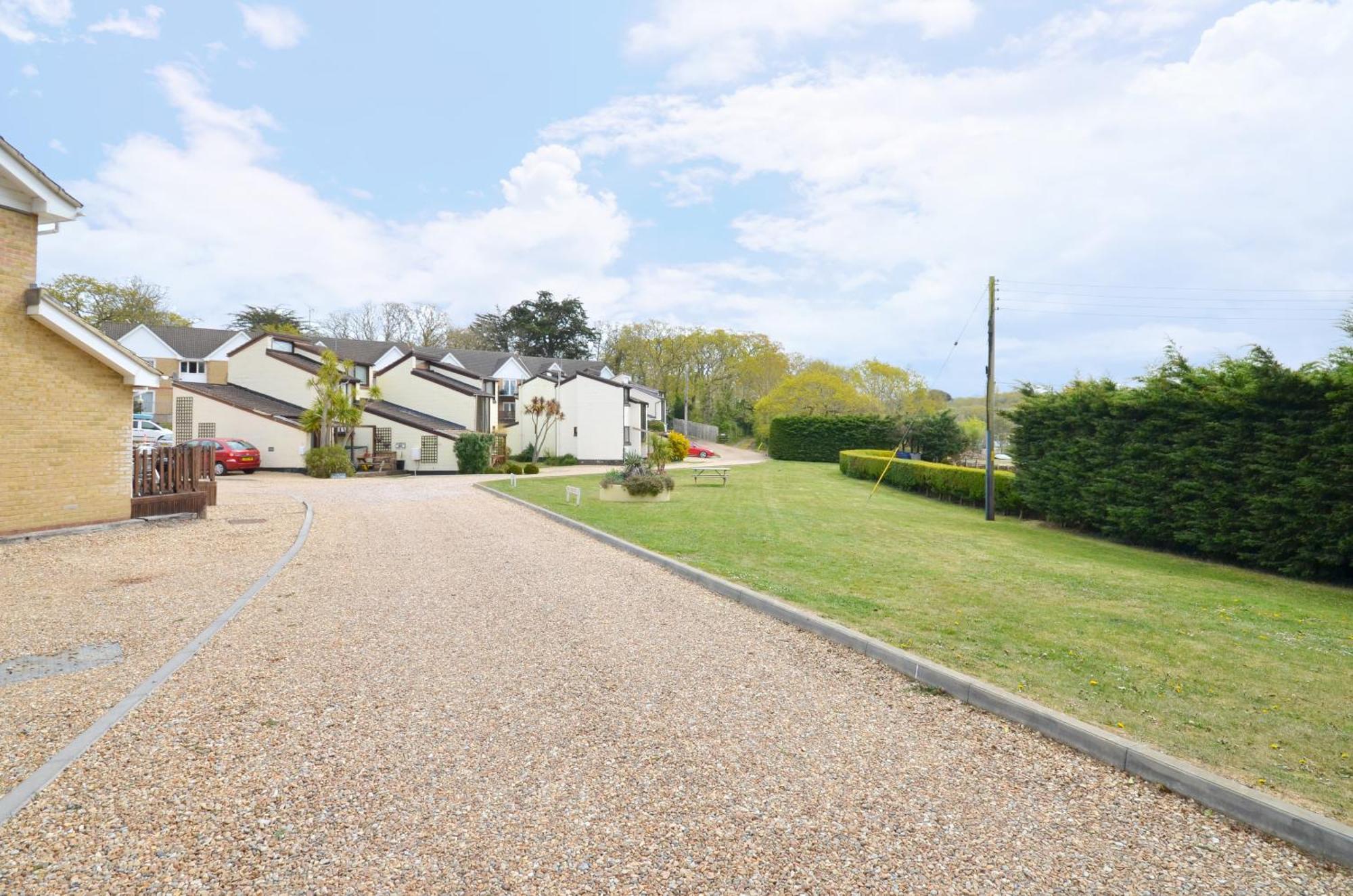 Апартаменти Whippingham, Creek Gardens - Isle Of Wight Wootton Bridge  Екстер'єр фото